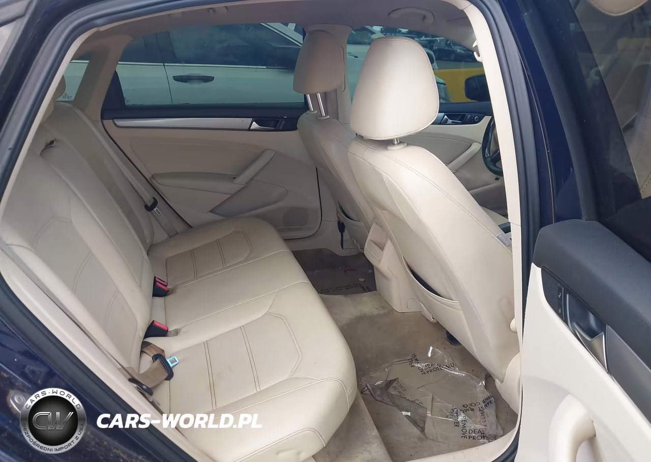 2014 Volkswagen Passat 1.8T Wolfsburg Edition VIN:1VWAT7A37EC108440 - 8