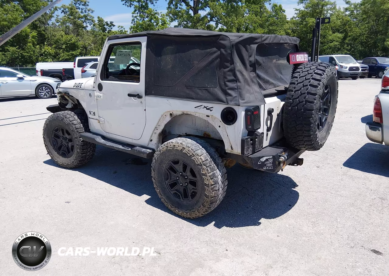 2007 Jeep Wrangler X VIN:1J4FA241X7L153574 - 3