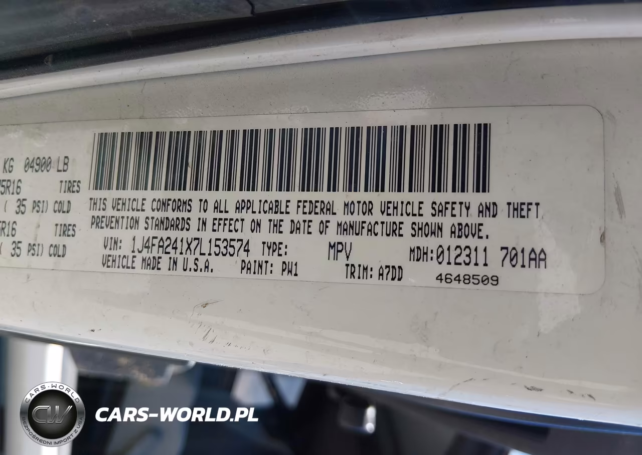 2007 Jeep Wrangler X VIN:1J4FA241X7L153574 - 9