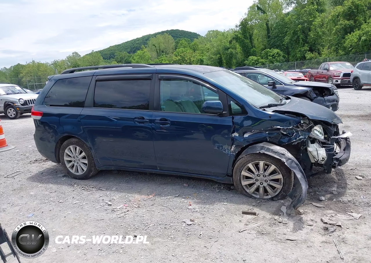2012 Toyota Sienna Le 7 Passenger VIN:5TDJK3DC0CS037233 - 14