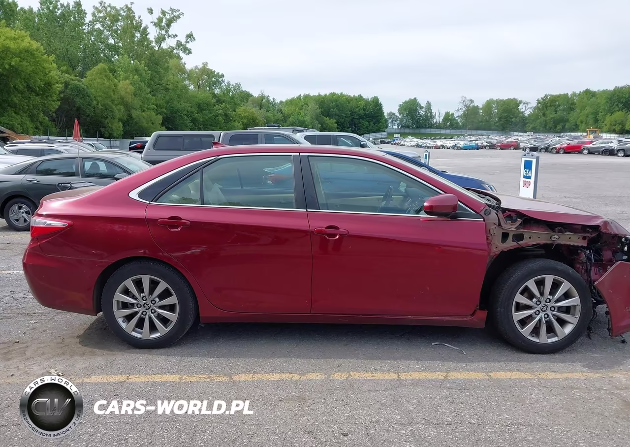 2015 Toyota Camry Hybrid Xle VIN:4T1BD1FK7FU155489 - 12