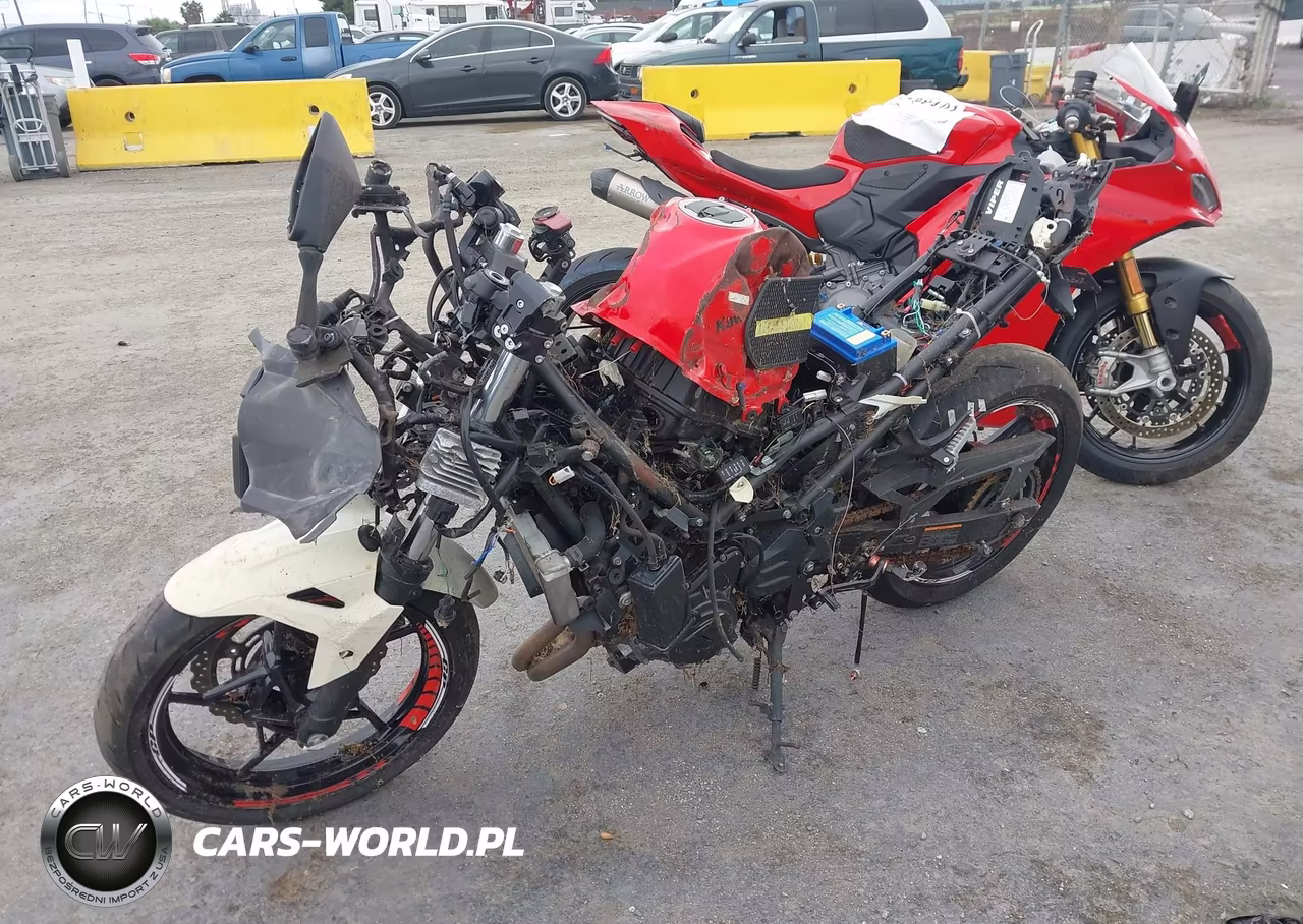 2021 Kawasaki Ex400 VIN:JKAEXKG11MDAA1094 - 2