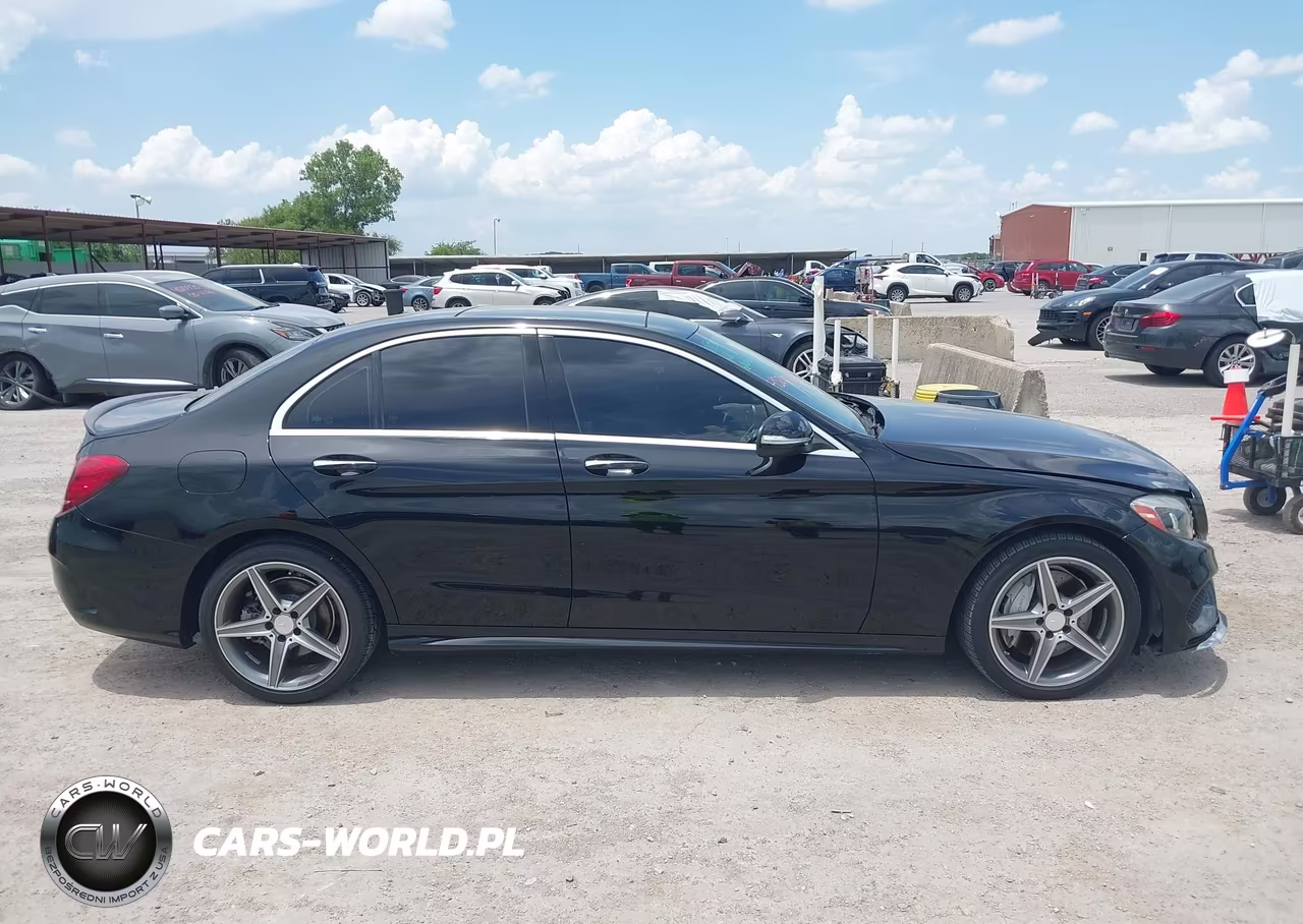 2015 Mercedes-Benz C 300 Sport 4Matic VIN:55SWF4KB3FU038605 - 13