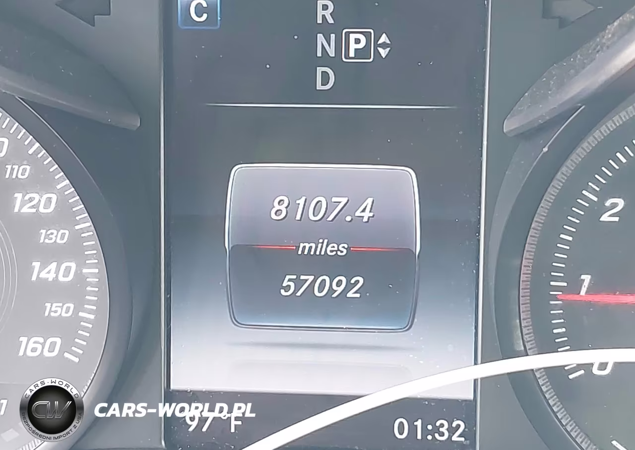 2015 Mercedes-Benz C 300 Sport 4Matic VIN:55SWF4KB3FU038605 - 15