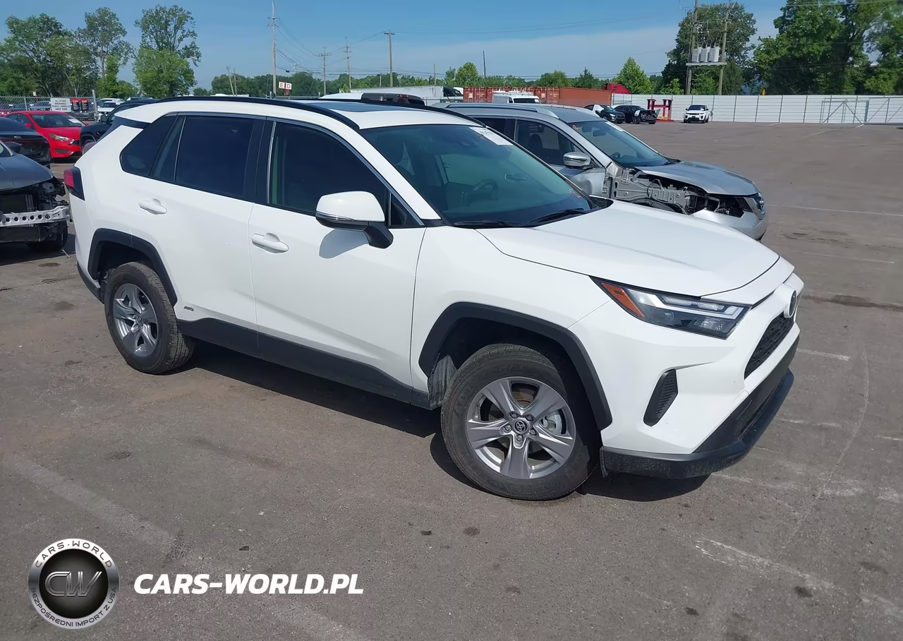 2025 Toyota Rav4 Hybrid Xle – zdjęcie 1 z 18