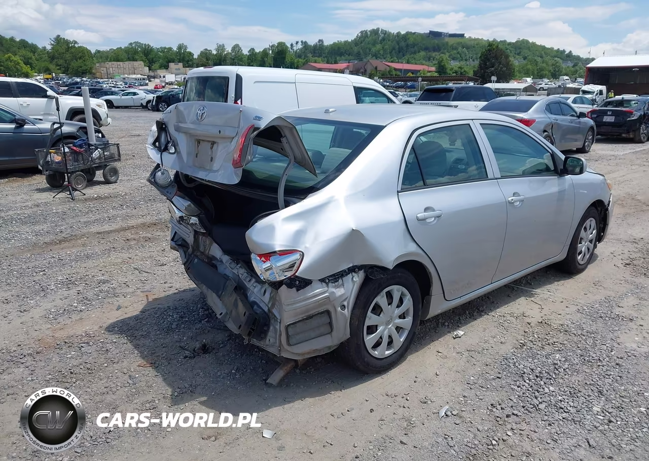 2009 Toyota Corolla Le VIN:1NXBU40E99Z155938 - 4