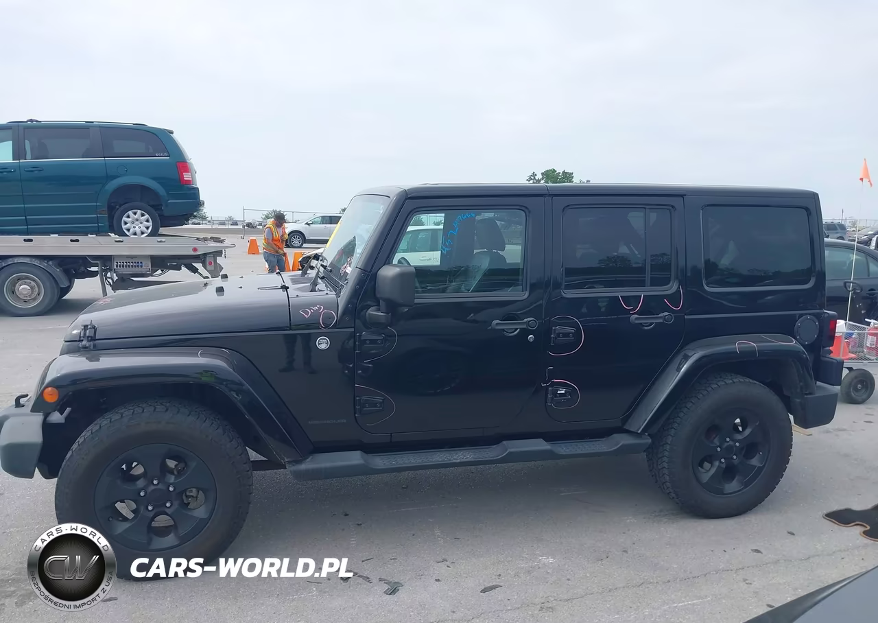 2014 Jeep Wrangler Unlimited Dragon Edition VIN:1C4HJWEG8EL161078 - 14