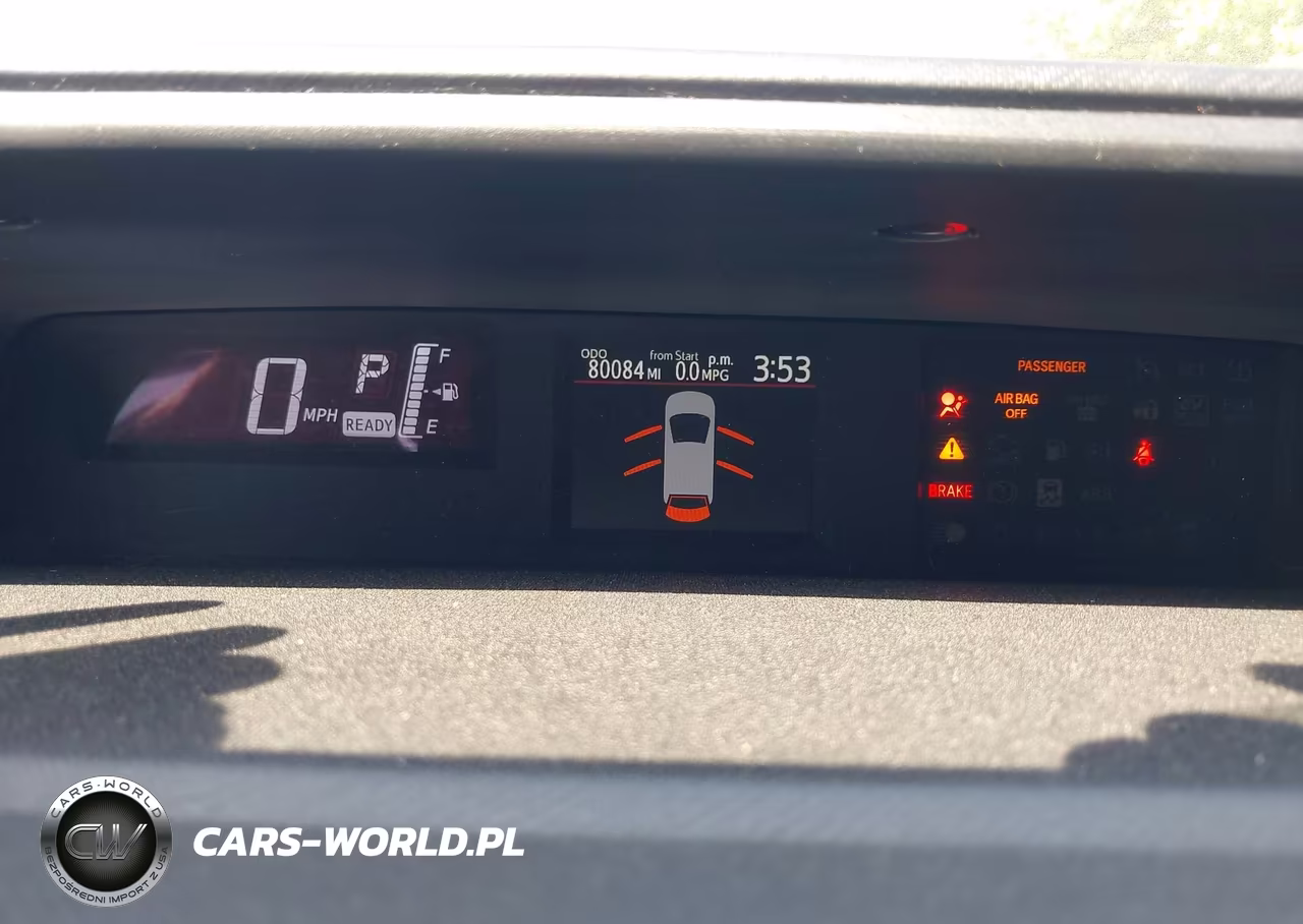 2015 Toyota Prius C One VIN:JTDKDTB38F1579201 - 7