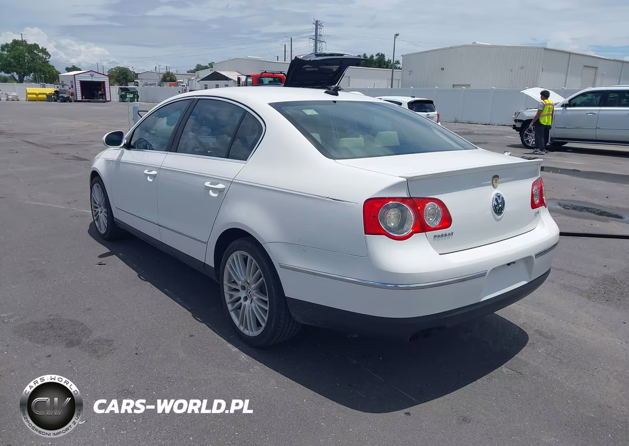2010 Volkswagen Passat Komfort VIN:WVWJK7AN4AP054217 - 3