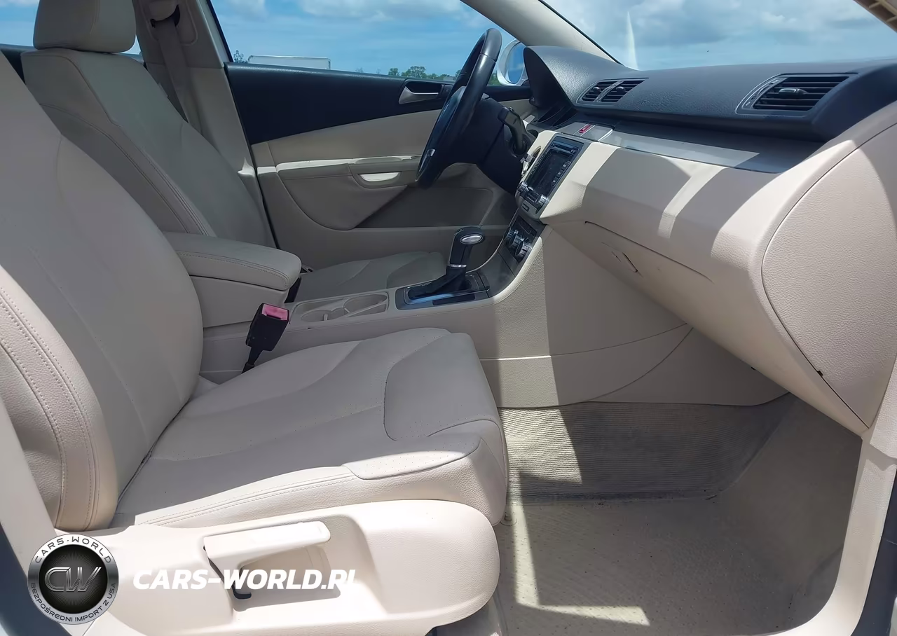 2010 Volkswagen Passat Komfort VIN:WVWJK7AN4AP054217 - 5