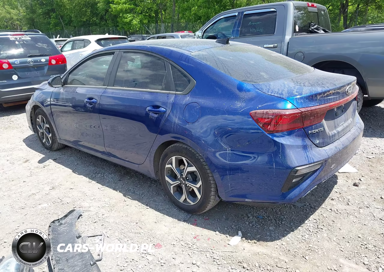 2019 Kia Forte Lxs VIN:3KPF24AD7KE124676 - 3