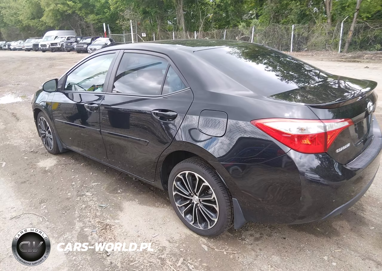 2016 Toyota Corolla S Plus VIN:2T1BURHE2GC488384 - 3
