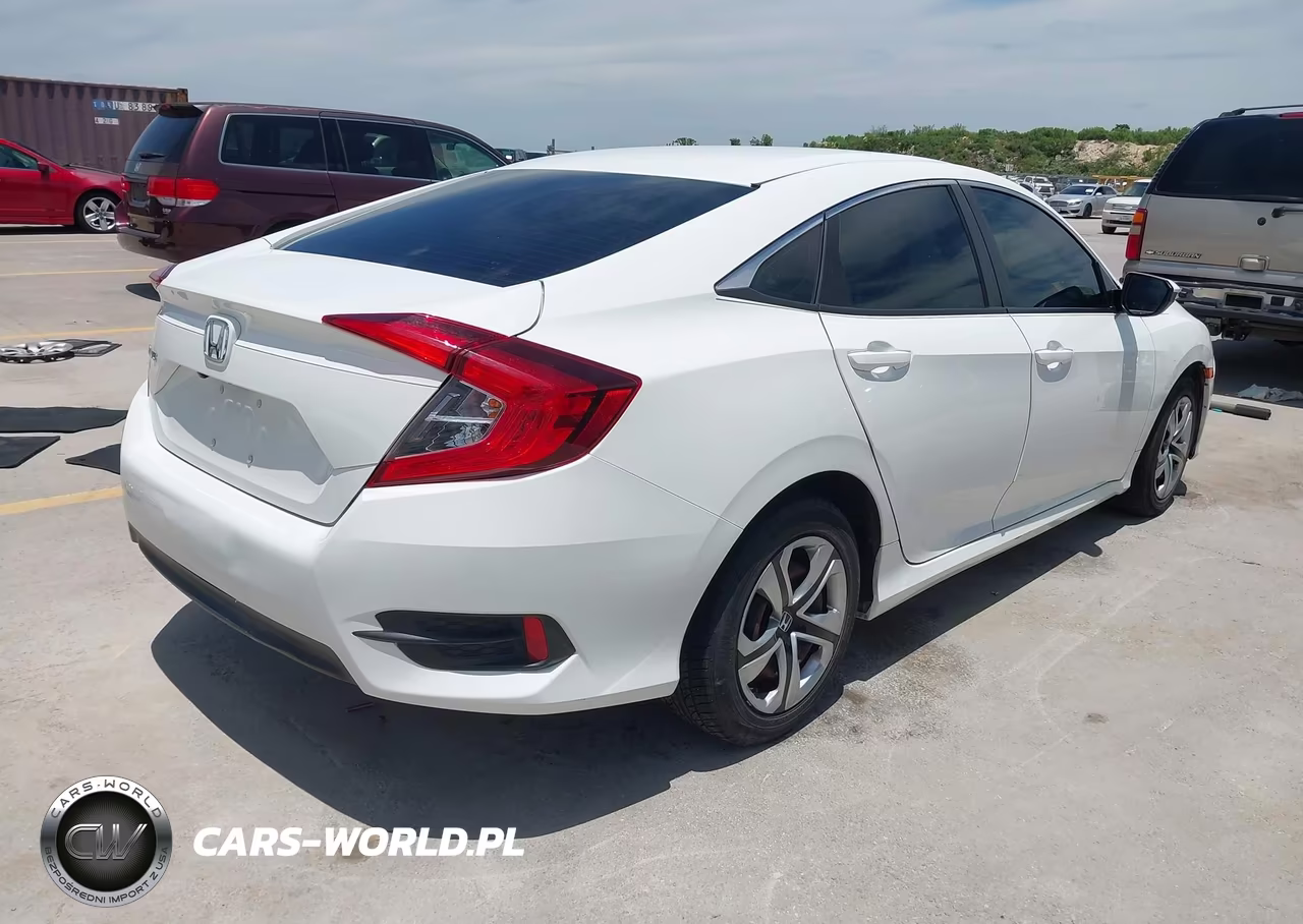 2018 Honda Civic Lx VIN:2HGFC2F50JH532993 - 4