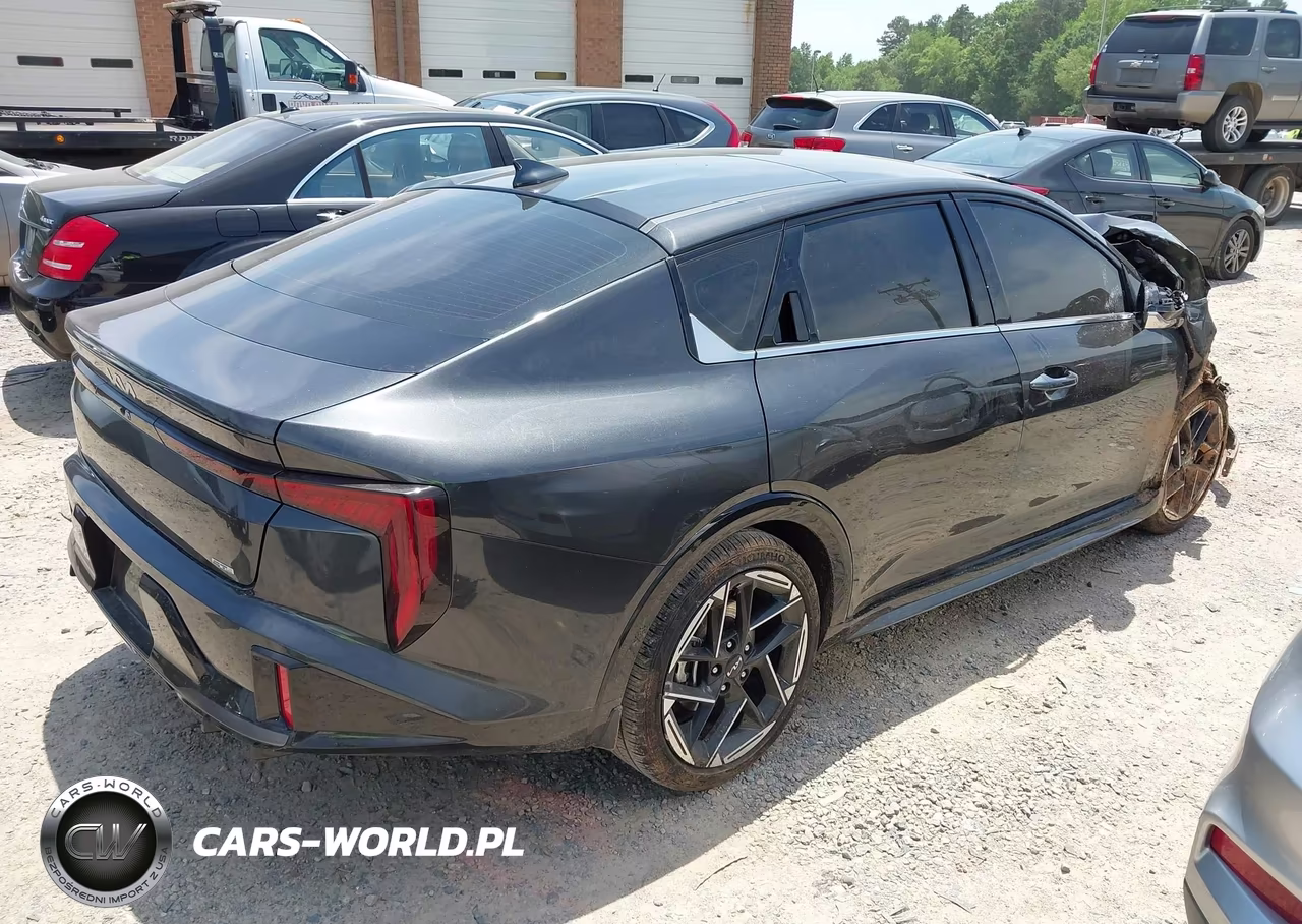 2025 Kia K4 Gt-Line VIN:3KPFW4DE6SE128209 - 4