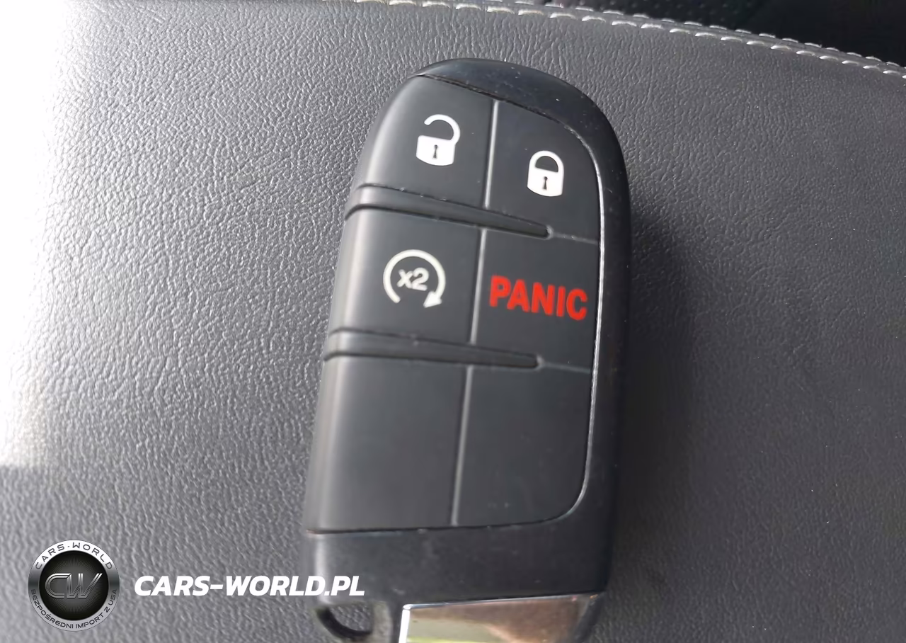 2023 Jeep Renegade Limited 4X4 VIN:ZACNJDD15PPP32817 - 11