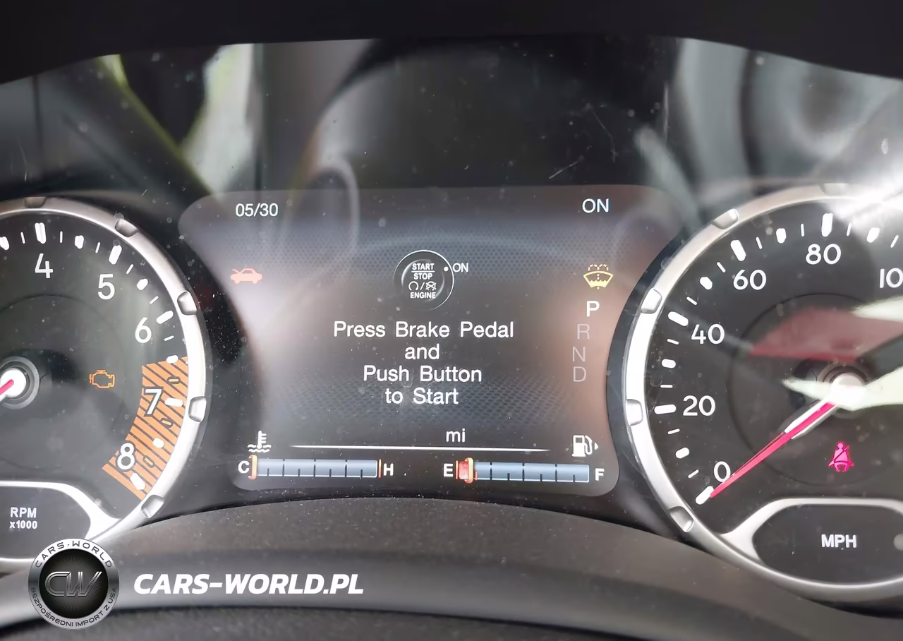 2023 Jeep Renegade Limited 4X4 VIN:ZACNJDD15PPP32817 - 7