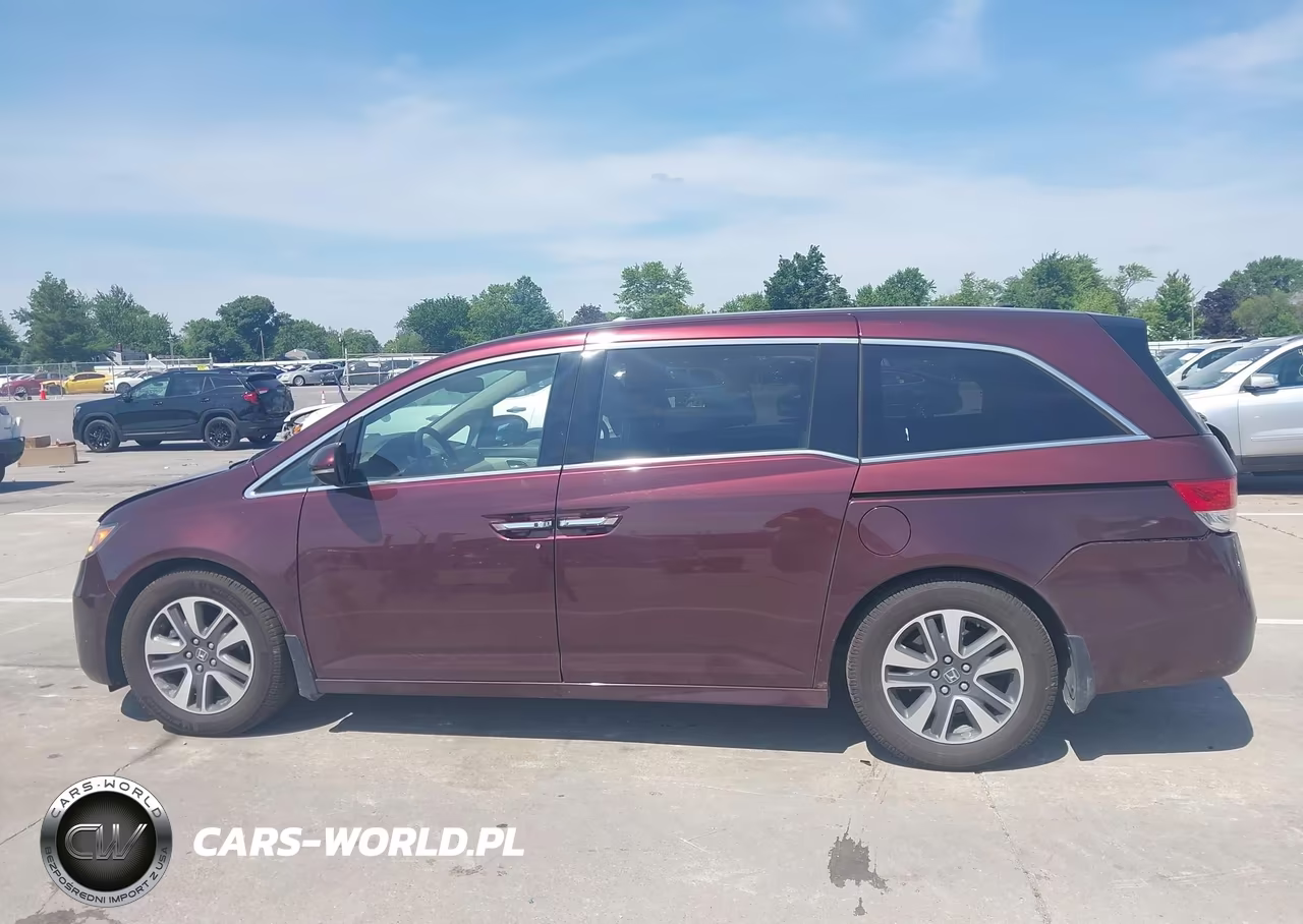 2015 Honda Odyssey Touring-Touring Elite VIN:5FNRL5H92FB049113 - 14