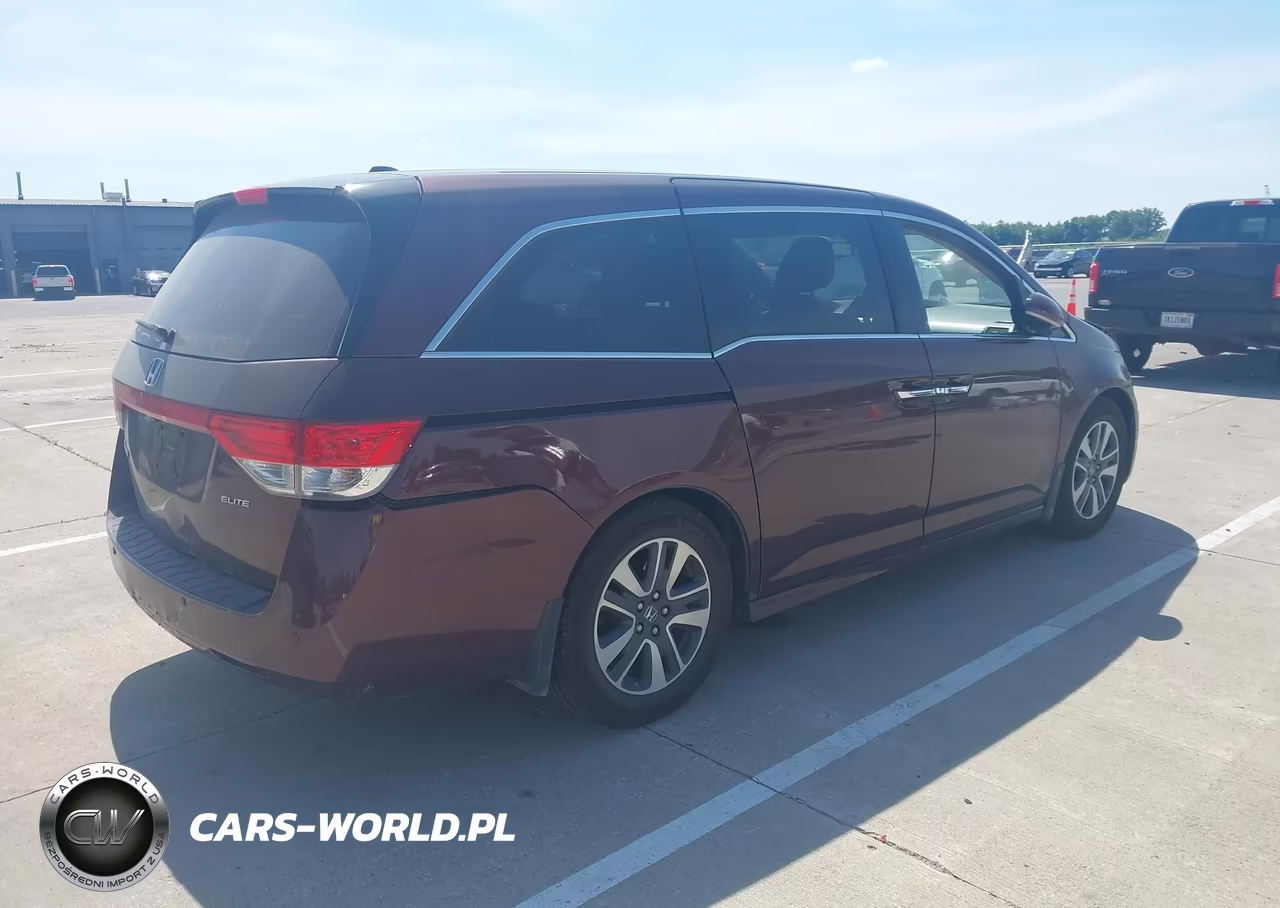 2015 Honda Odyssey Touring-Touring Elite VIN:5FNRL5H92FB049113 - 4