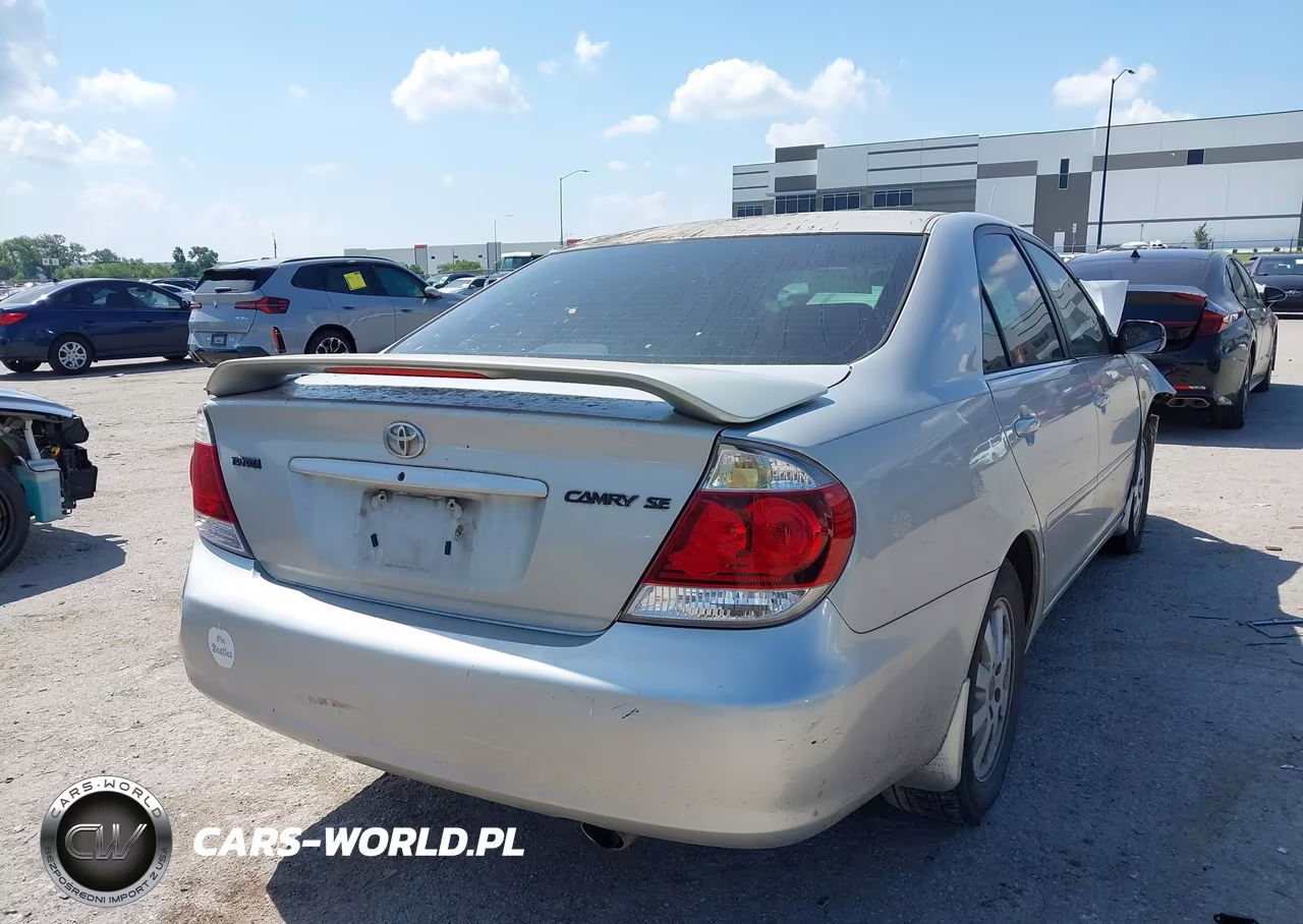 2005 Toyota Camry Se VIN:4T1BE32KX5U074791 - 4