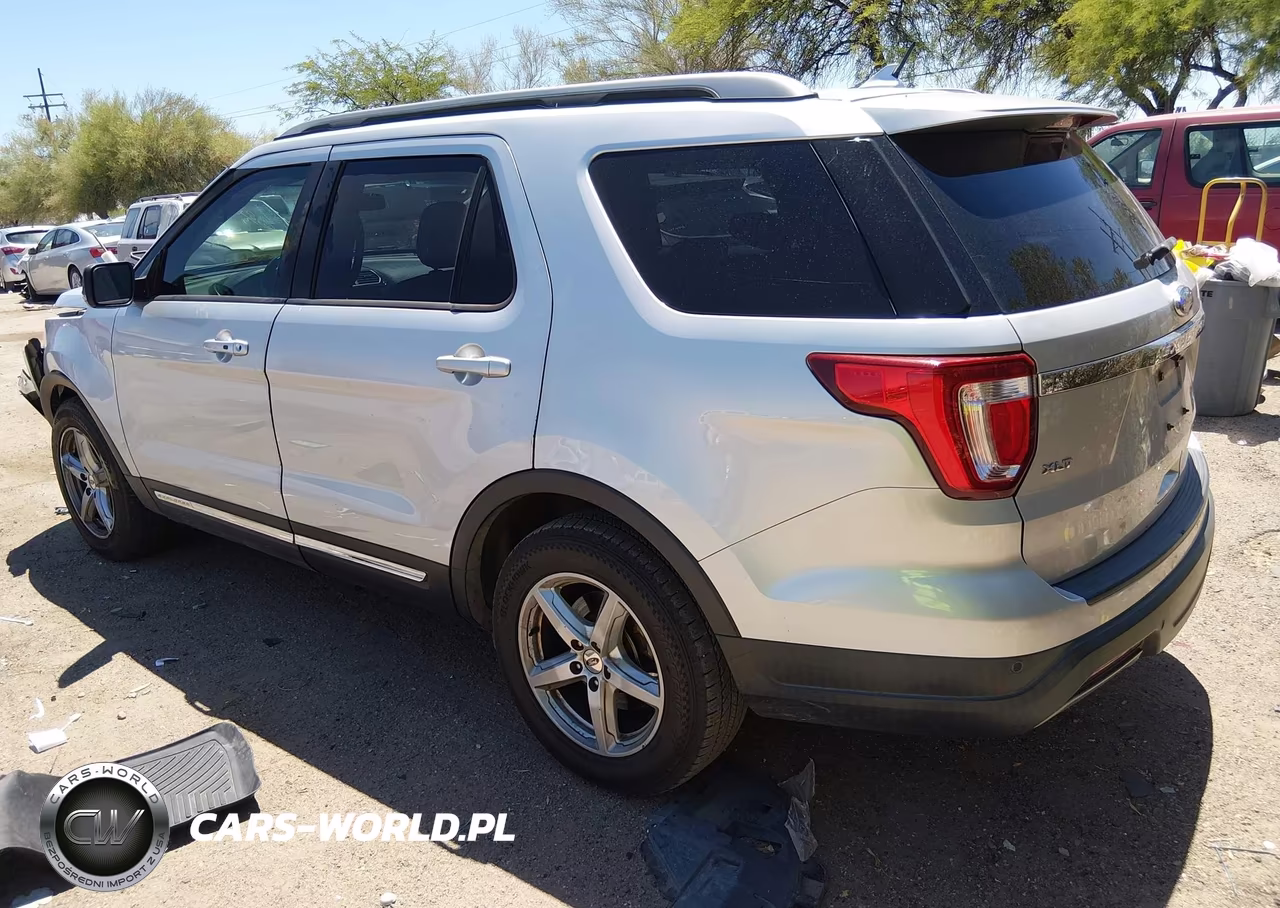 2019 Ford Explorer Xlt VIN:1FM5K7D83KGB39859 - 3