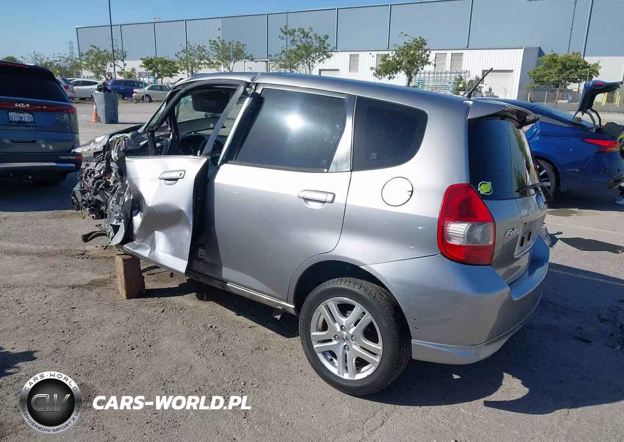 2007 Honda Fit Sport VIN:JHMGD37647S004371 - 3