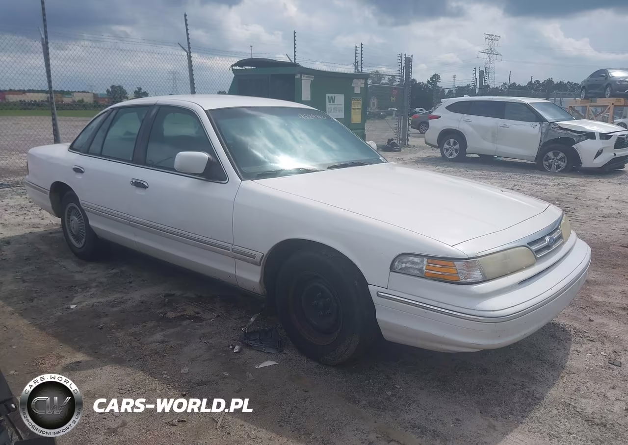 1997 Ford Crown Victoria VIN:2FALP73W0VX232601 - 13