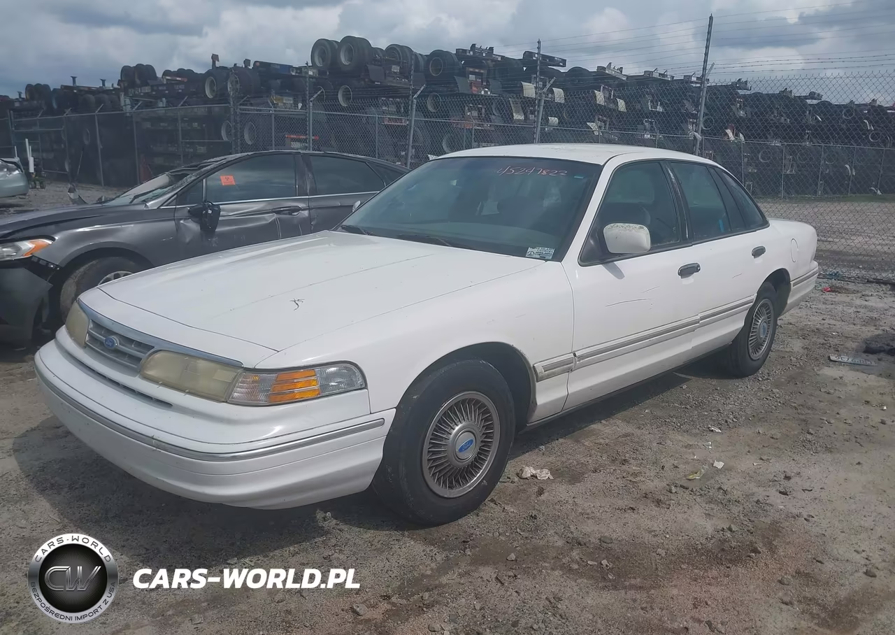 1997 Ford Crown Victoria VIN:2FALP73W0VX232601 - 2