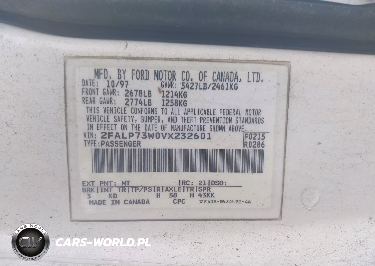 1997 Ford Crown Victoria VIN:2FALP73W0VX232601 - 9