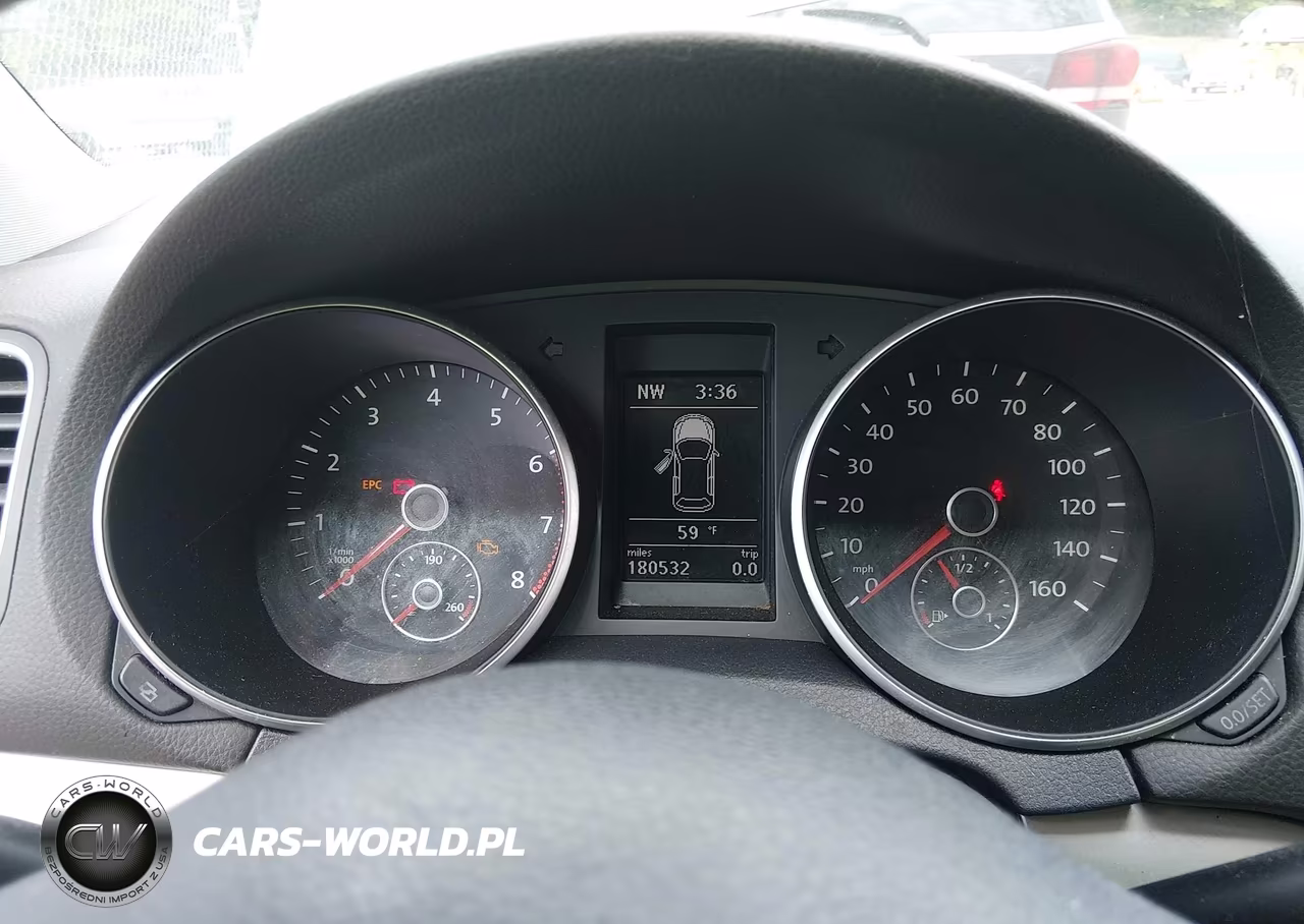 2011 Volkswagen Golf 2.5L 2-Door VIN:WVWAA7AJXBW036618 - 7