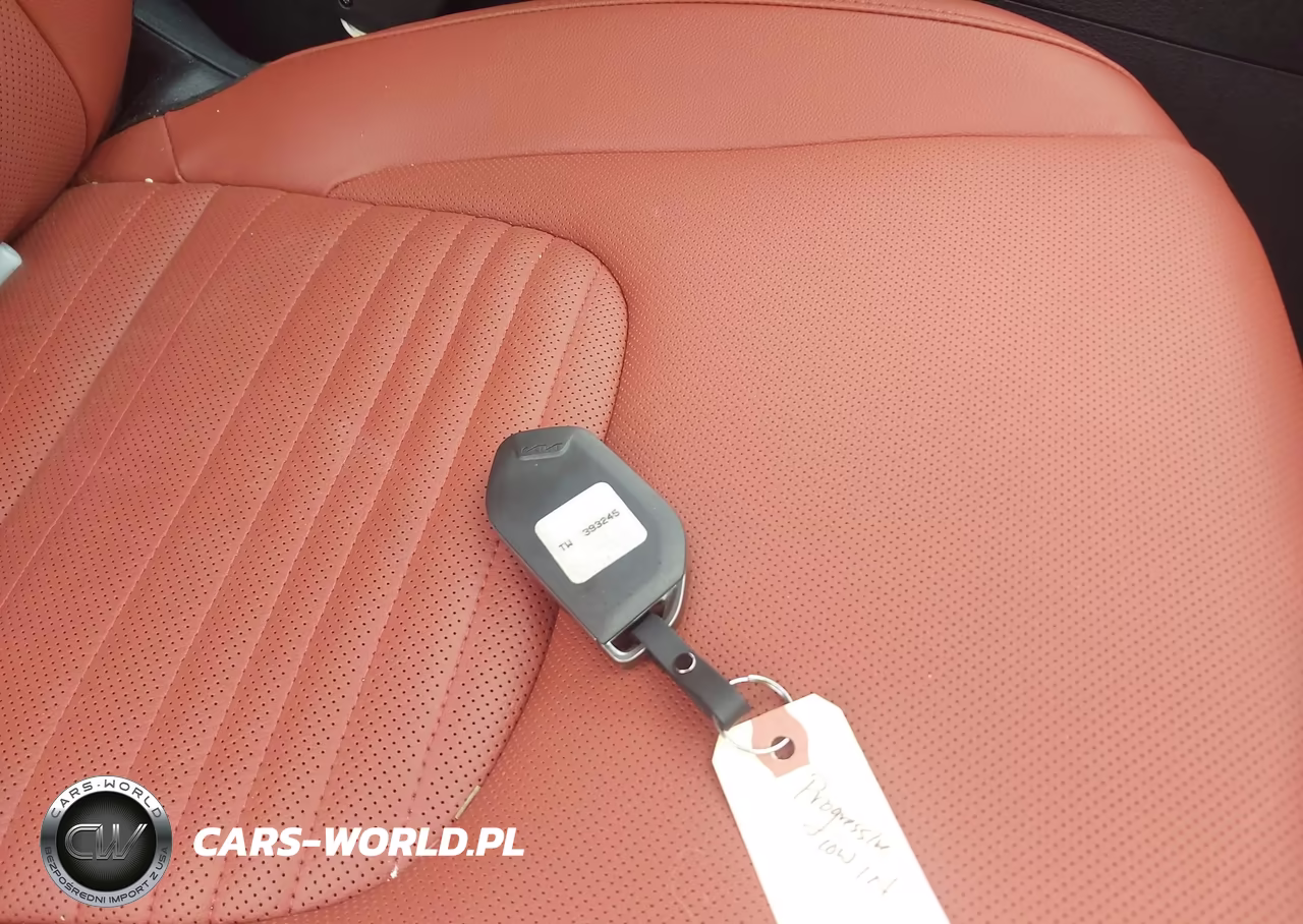 2026 Kia Sportage Sx VIN:5XYK43DF3TG393245 - 11