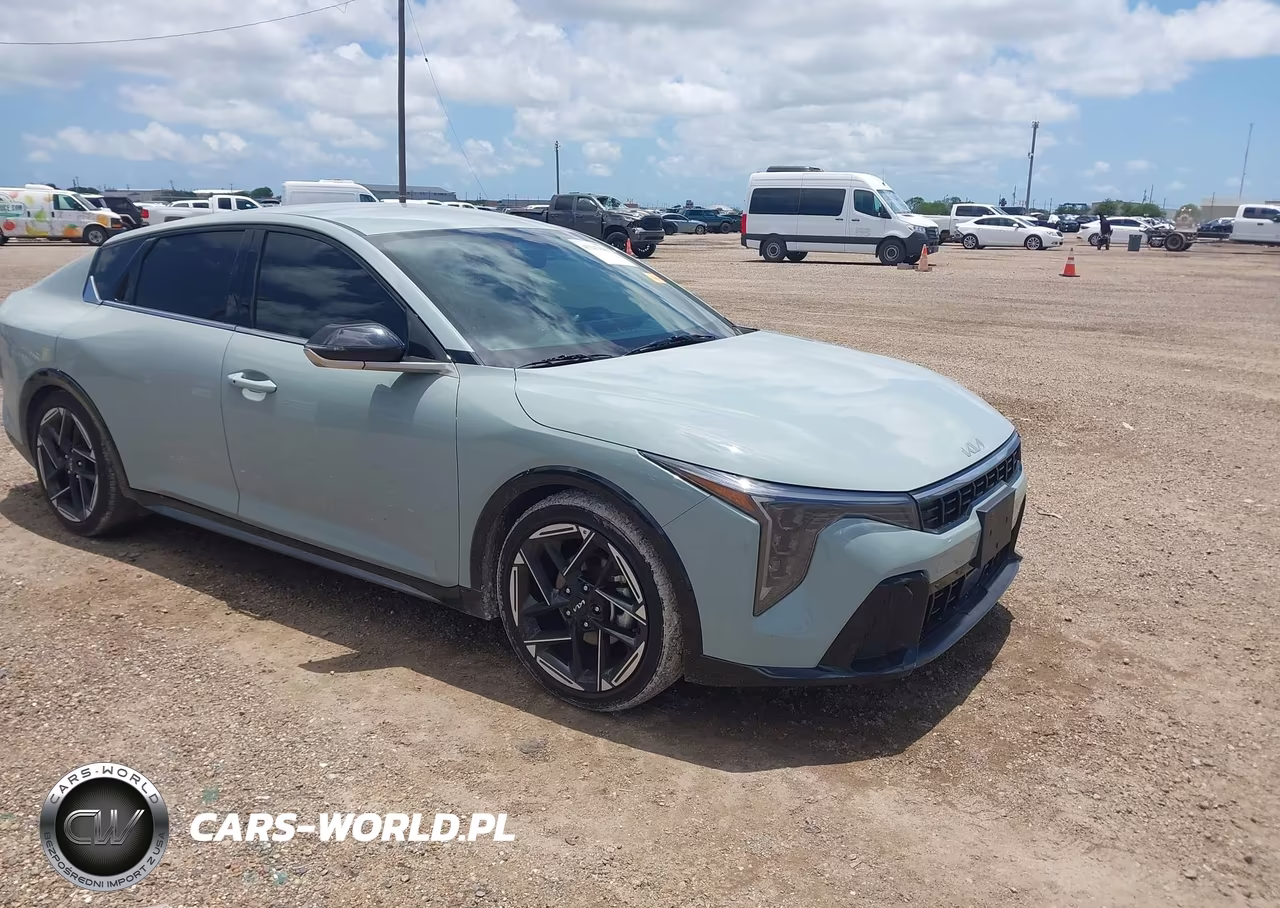 2025 Kia K4 Gt-Line VIN:3KPFW4DE5SE034337 - 1