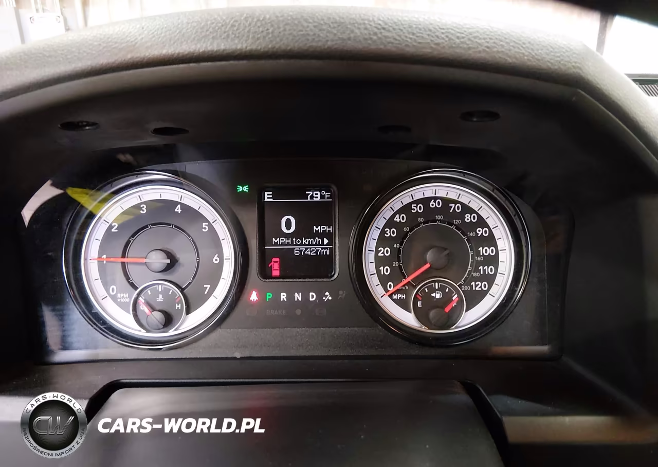 2020 Ram 1500 Classic Tradesman 4X4 5'7 Box VIN:3C6RR7KG6LG144272 - 7