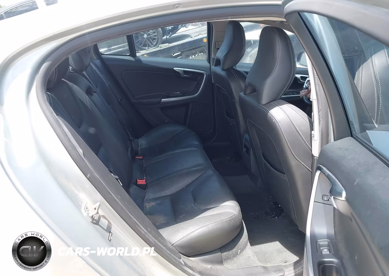 2017 Volvo S60 T5 Dynamic VIN:YV126MFL4H2432584 - 8