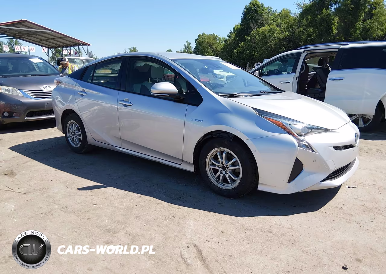 2017 Toyota Prius Three – zdjęcie 1 z 16