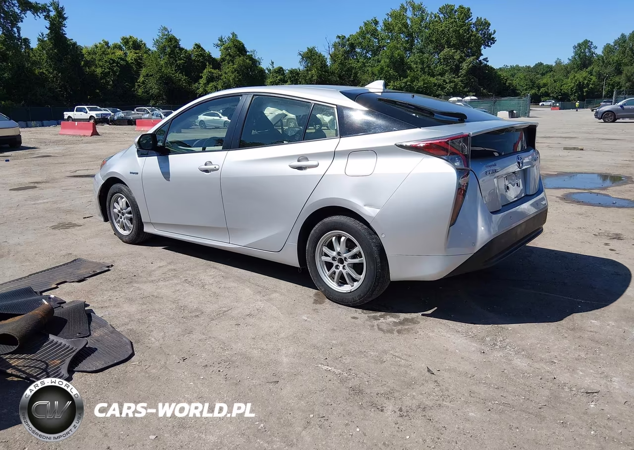 2017 Toyota Prius Three VIN:JTDKARFU8H3542803 - 3