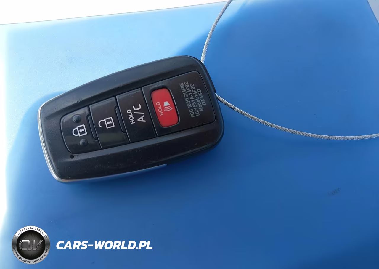 2019 Toyota Prius Prime Advanced VIN:JTDKARFP7K3114190 - 11
