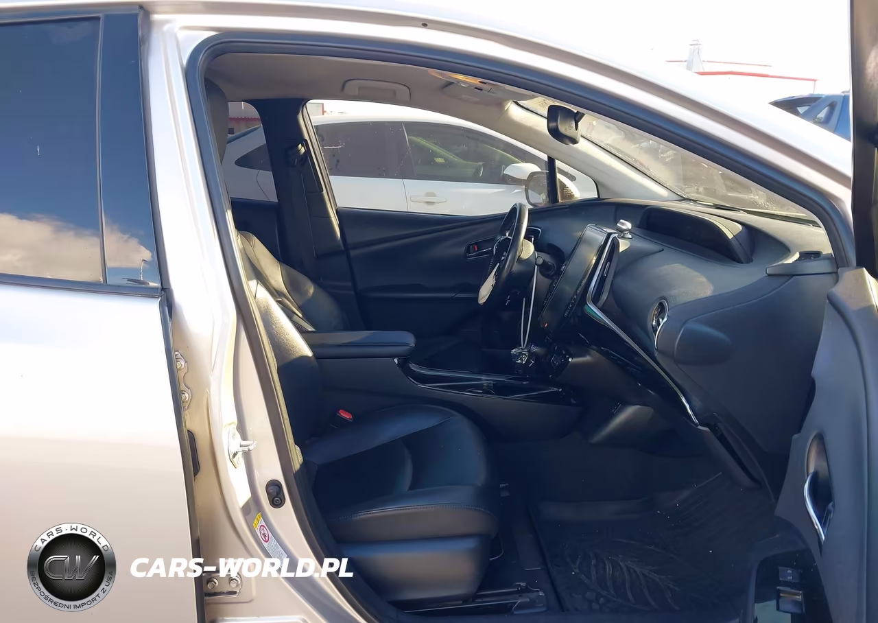 2019 Toyota Prius Prime Advanced VIN:JTDKARFP7K3114190 - 5