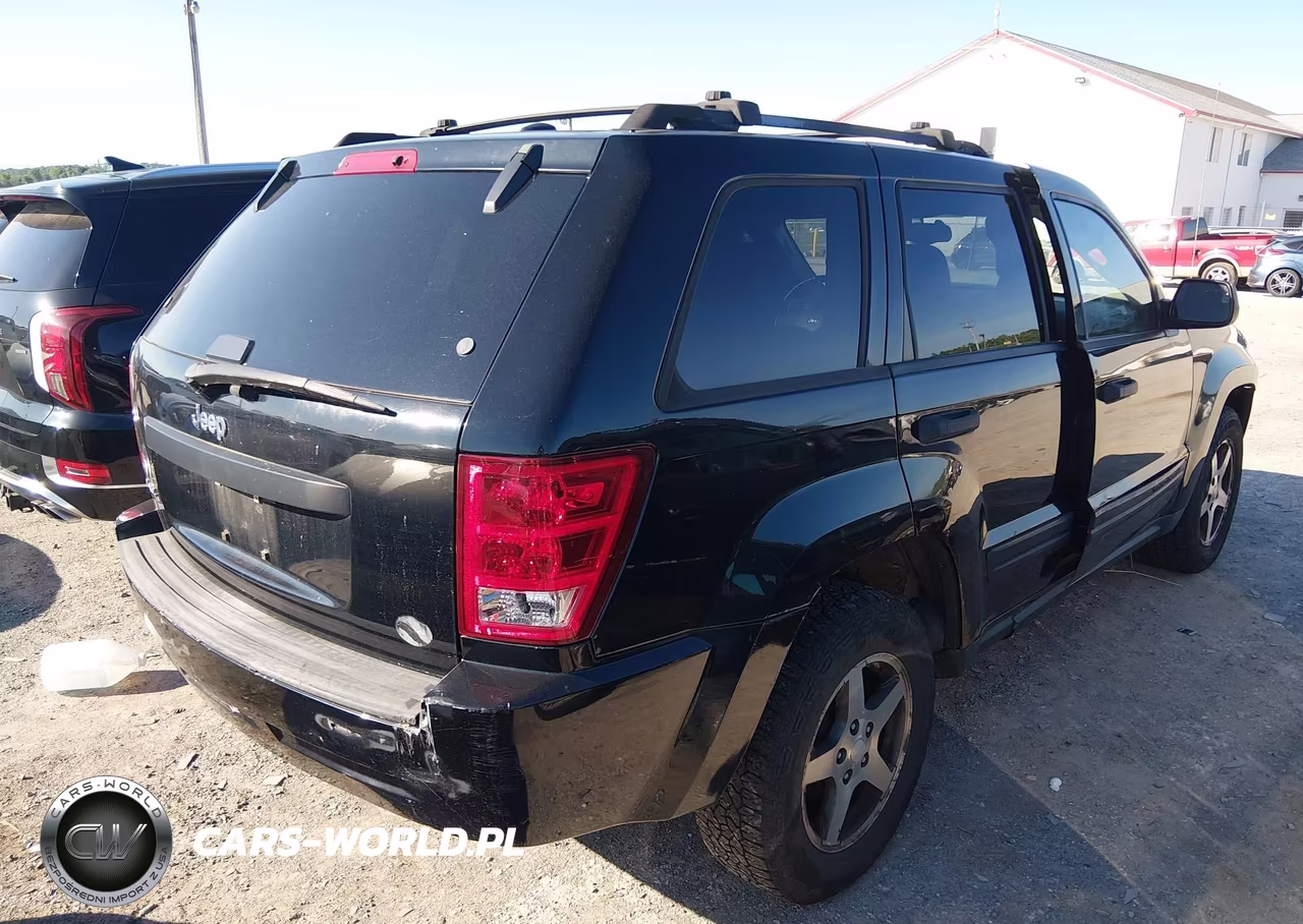 2005 Jeep Grand Cherokee VIN:1J4GR48K65C696168 - 4
