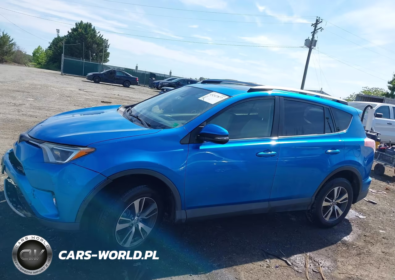 2017 Toyota Rav4 Xle VIN:JTMWFREVXHD107899 - 15