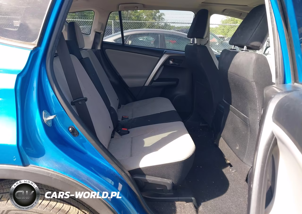 2017 Toyota Rav4 Xle VIN:JTMWFREVXHD107899 - 8