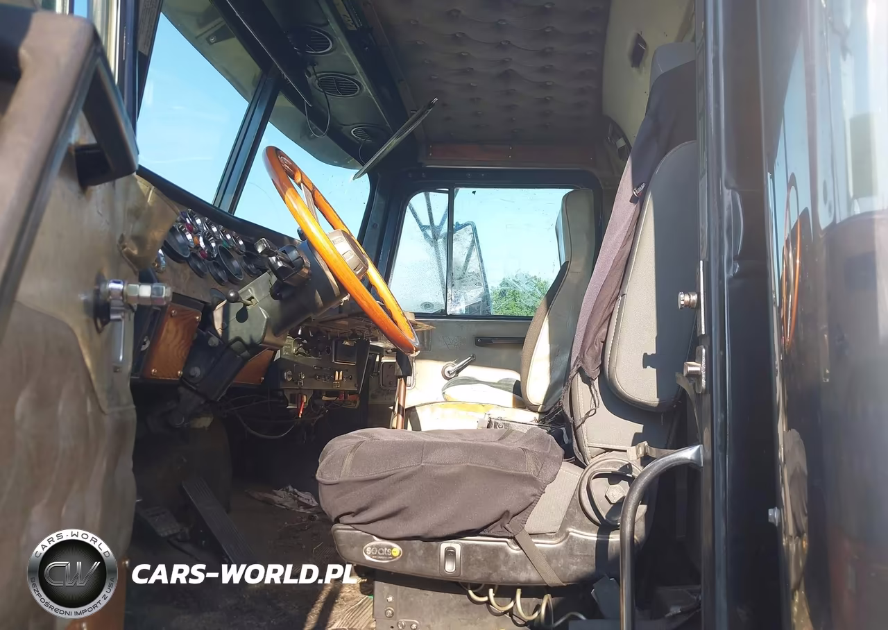 1996 Western Star-Auto Car Conventional 4900 VIN:2WKPDCXH8TK941958 - 7
