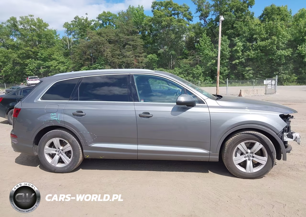2018 Audi Q7 2.0T Premium VIN:WA1LHBF70JD016385 - 13