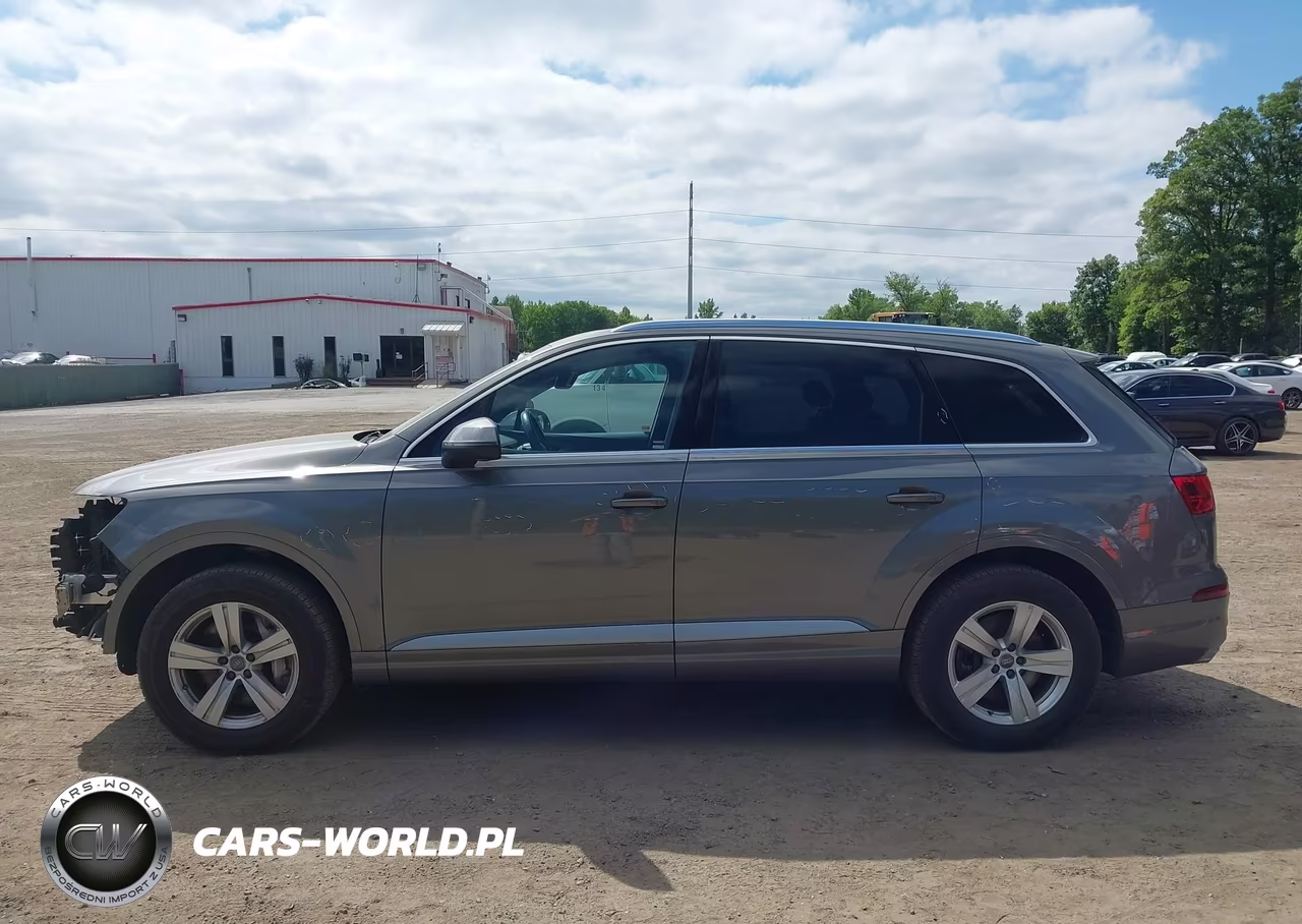 2018 Audi Q7 2.0T Premium VIN:WA1LHBF70JD016385 - 14