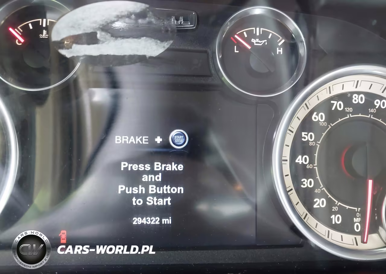 2015 Ram 1500 Laramie VIN:1C6RR6NMXFS578056 - 16