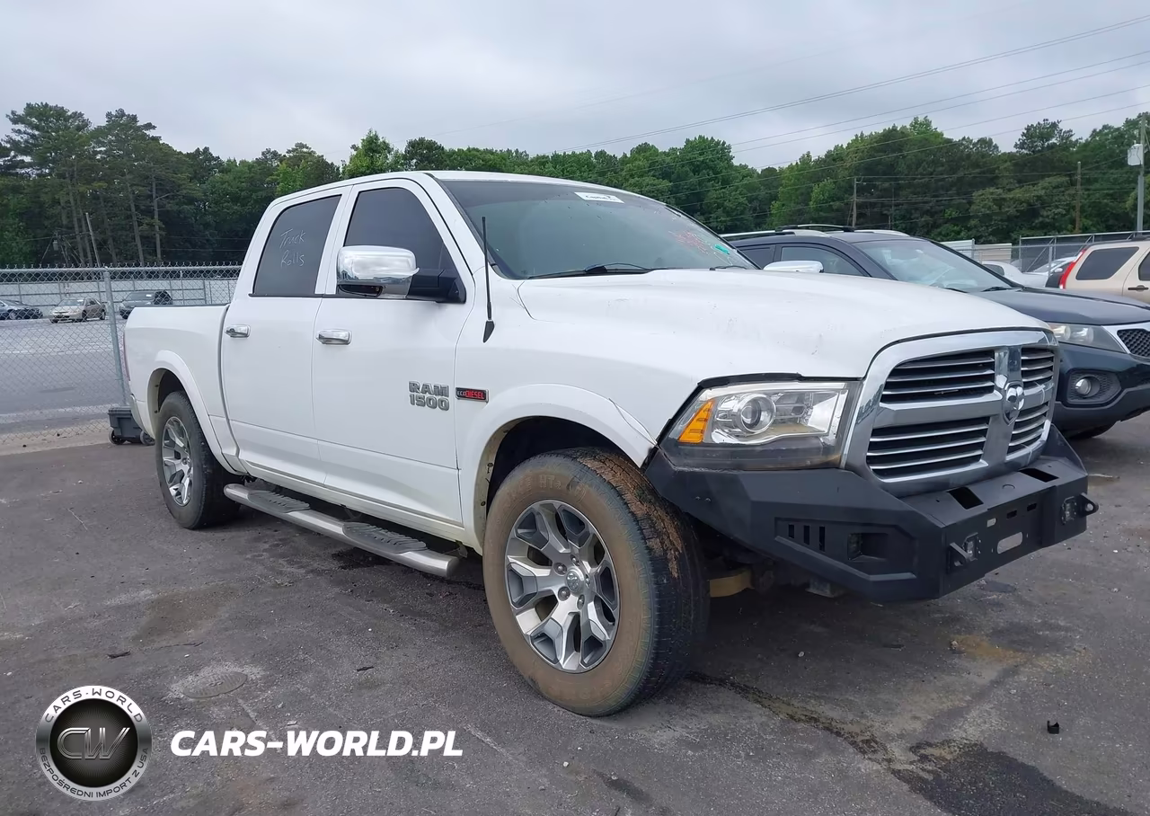 2015 Ram 1500 Laramie VIN:1C6RR6NMXFS578056 - 18