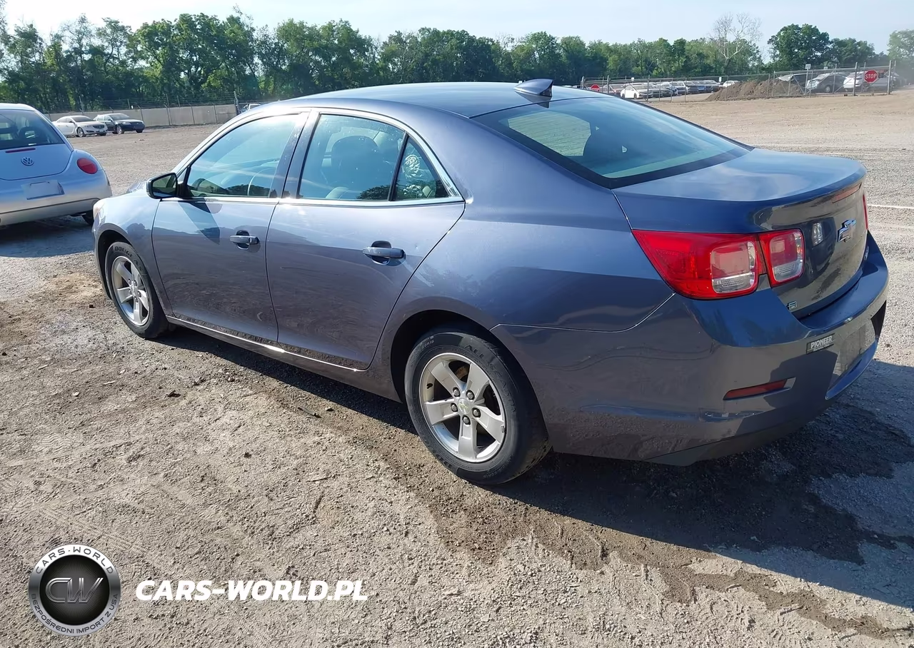 2015 Chevrolet Malibu 1Lt VIN:1G11C5SL1FF151038 - 3