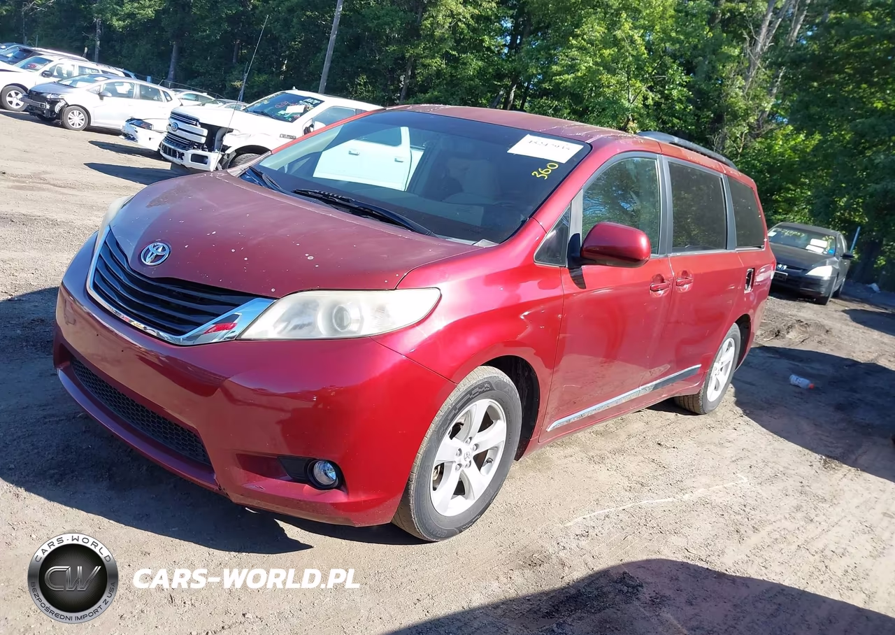 2011 Toyota Sienna Le V6 VIN:5TDKK3DC6BS143057 - 2