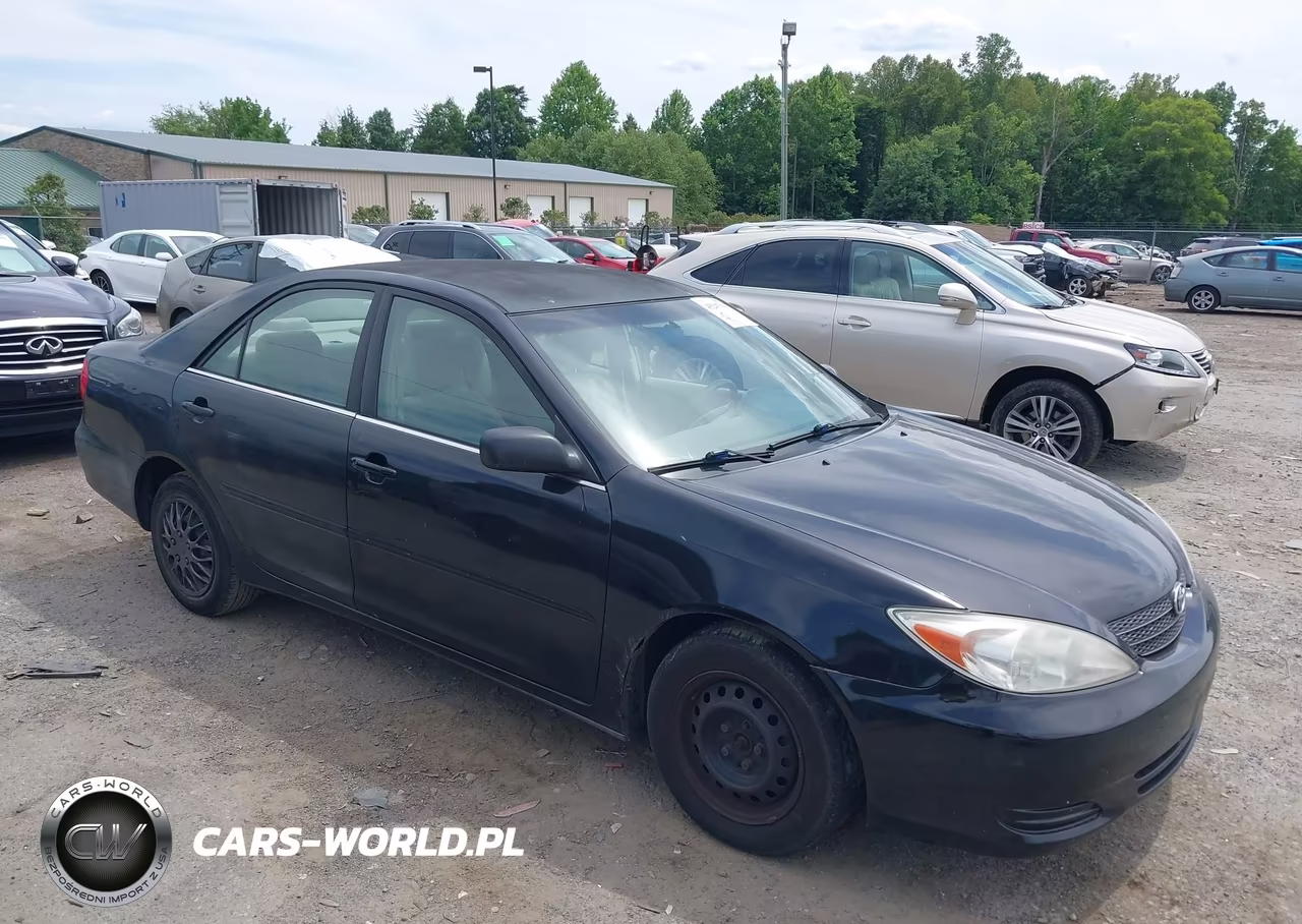 2003 Toyota Camry Le – zdjęcie 1 z 16