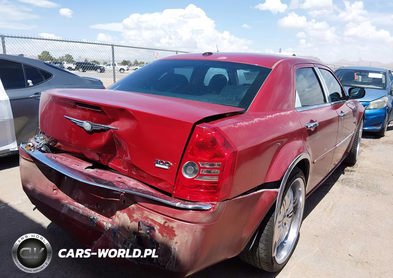 2010 Chrysler 300 Touring-Signature Series-Executive Series VIN:2C3CA5CV9AH319283 - 4