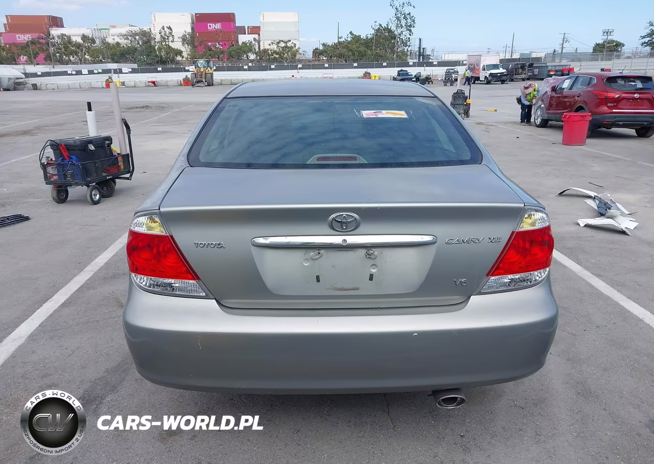 2006 Toyota Camry Xle V6 VIN:4T1BF30K56U624013 - 17